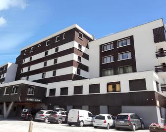 Studio chaleureux à La Salle-les-Alpes - Vue montagne 19m² - 拉萨勒莱阿尔卑斯 - 建筑