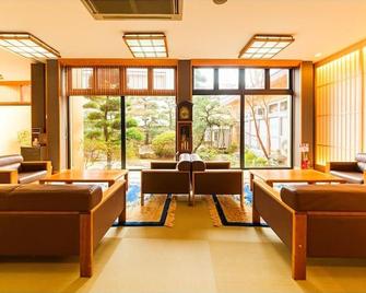 东海日式旅馆 - 嬉野市 - 休息厅