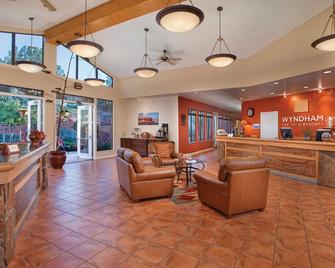 Desert Resort perfect for Hiking Cathedral Rock with access to outdoor pool and hot tub - 塞多纳 - 柜台