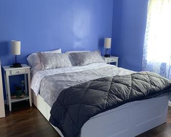 Entire apartment central to Los Angeles & Orange County - 加迪纳市 - 睡房