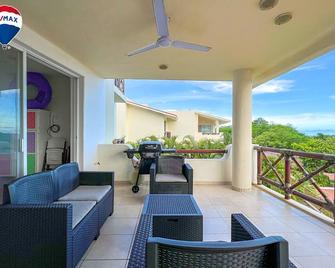 Cielo y Mar Condo 5 min from the beaches of Bahías de Huatulco - Santa Cruz Huatulco - 阳台