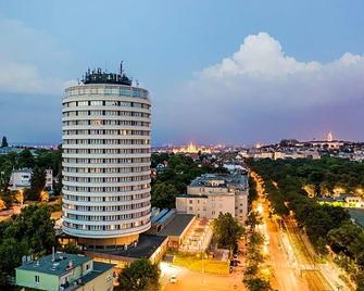 布达佩斯丹乌比斯酒店 - 布达佩斯 - 建筑