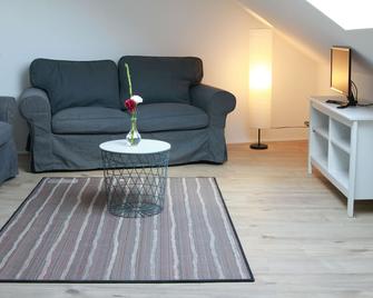 Loft in between center and university of Essen - 埃森 - 客厅