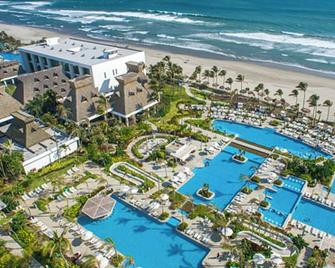 Luxury Beach Resort One Bdrm/ 1 BathRm Mayan Palace at Vidanta, 4 Adults +2 Kids - 阿卡普尔科 - 游泳池