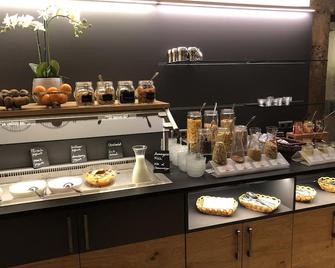 阿尔特普斯特酒店 - 奥巴拉马高 - 自助餐