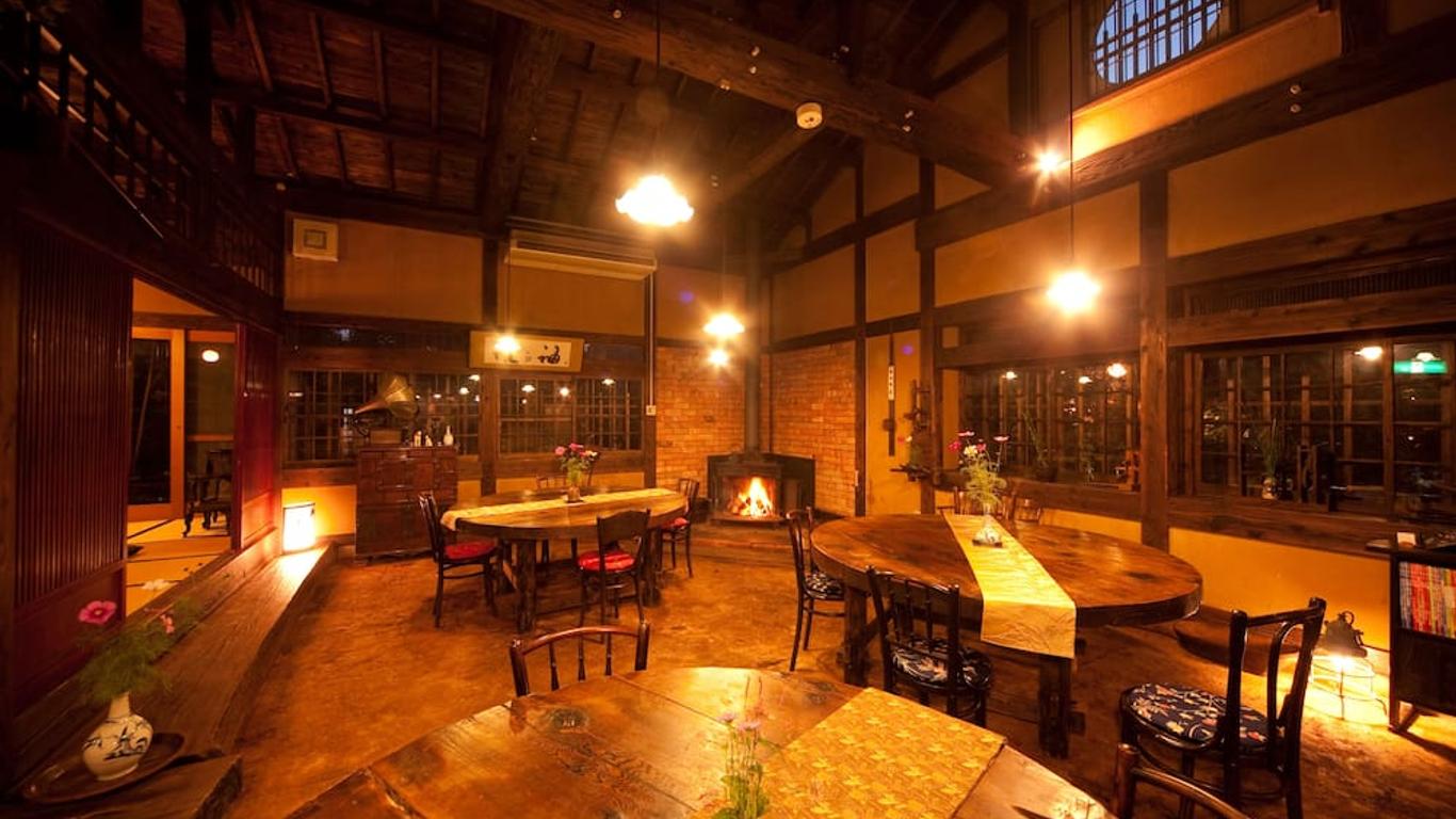 由布塔加索德酒店