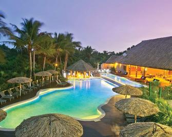 奥瑞格斐济海滩度假酒店 - 辛加東卡 - 游泳池
