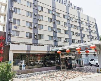 和家宾馆(北京清华大学五道口地铁站店) - 北京 - 建筑