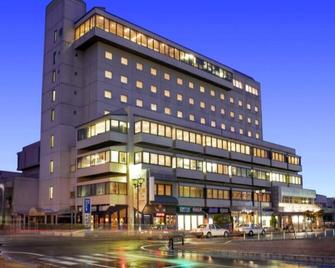 Nonsmoking Deluxe twin 166 m2 room only / Yonezawa Yamagata - 米泽市 - 建筑