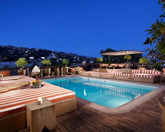 贝提艾米塔基酒店 - 洛杉矶 - 游泳池