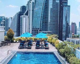 素坤逸公园广场酒店 - 曼谷 - 游泳池