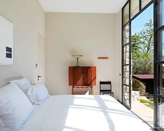 Fondation Cab St-Paul-De-Vence - 圣保罗-德旺斯 - 睡房