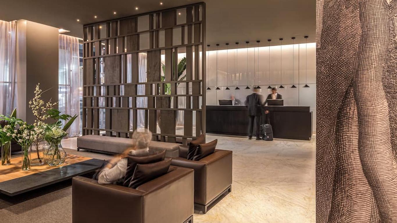 百老汇套房酒店