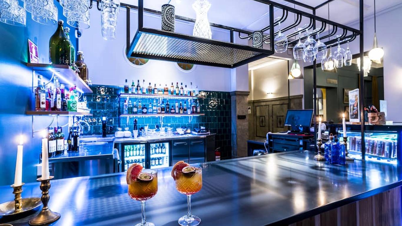 斯堪迪克广场酒店