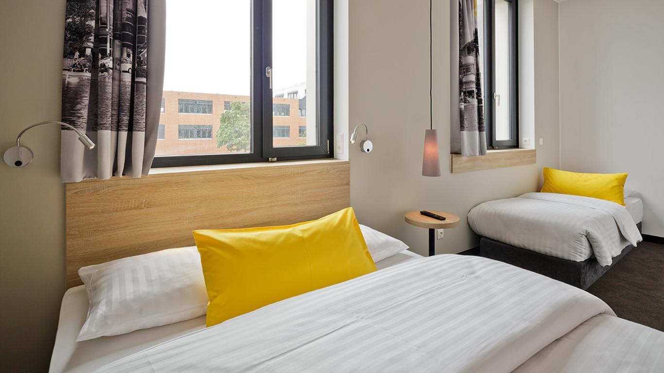 慕尼黑 - 特鲁德灵 B&B 酒店