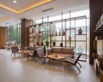 三宝垄新邦利马全住酒店 - 三宝垄 - 休息厅