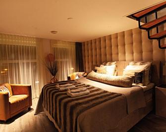 City Attic Haarlem - 哈莱姆 - 睡房