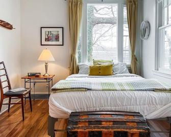 Weems Creek Cottage, Annapolis Waterfront - 安那波利斯 - 睡房