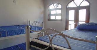 帕拉亚布雷法青年旅舍 - 阿拉亚尔-杜卡布 - 睡房