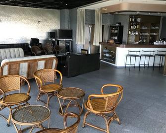 筱岛观光酒店大角 - 南知多町 - 酒吧