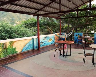 圣马可塔哈恩盖酒店 - Taganga - 阳台