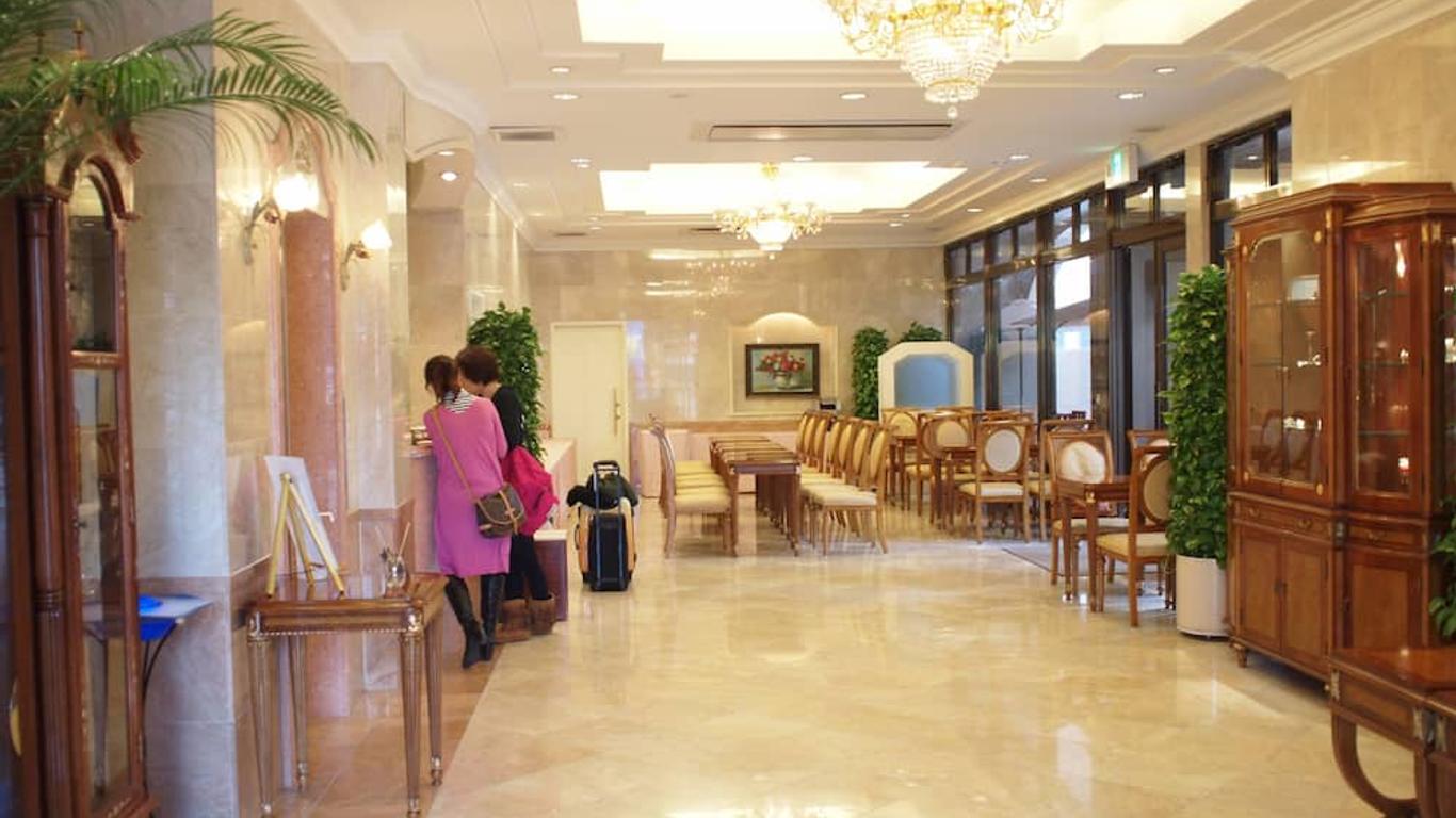 阳光皇后酒店