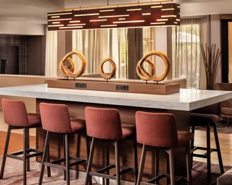 步娜公园万怡酒店 - 比埃纳帕克 - 酒吧