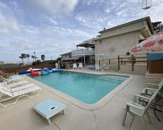 Private Pool/Spa! Spectacular Ocean, Bay, City Views! 5 Bd 4 Ba - 圣地亚哥 - 游泳池