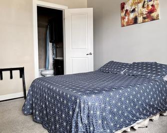 Private Bedroom Bathroom Suite Near East Downtown - 休斯顿 - 睡房