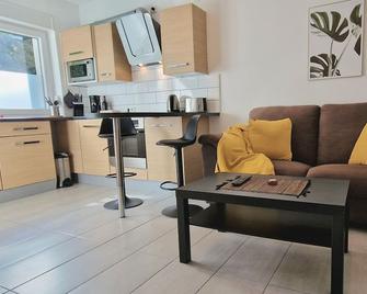 Nice 2 rooms near the main station - 埃森 - 厨房