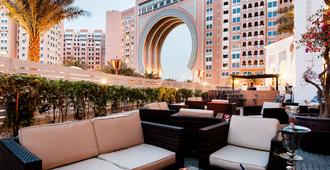 迪拜六国城门瑞享酒店 - 迪拜 - 酒吧