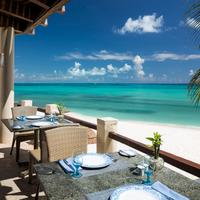 珊瑚海滩美洲嘉年华度假酒店