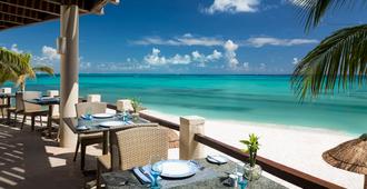 珊瑚海滩美洲嘉年华度假酒店 - 坎昆 - 餐馆
