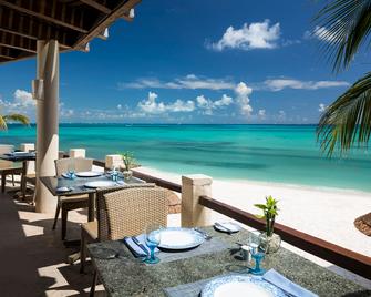 珊瑚海滩美洲嘉年华度假酒店 - 坎昆 - 餐馆