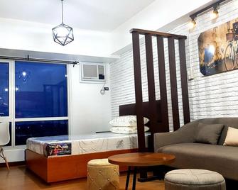 Scandinavian Condo.. - 马尼拉 - 客厅