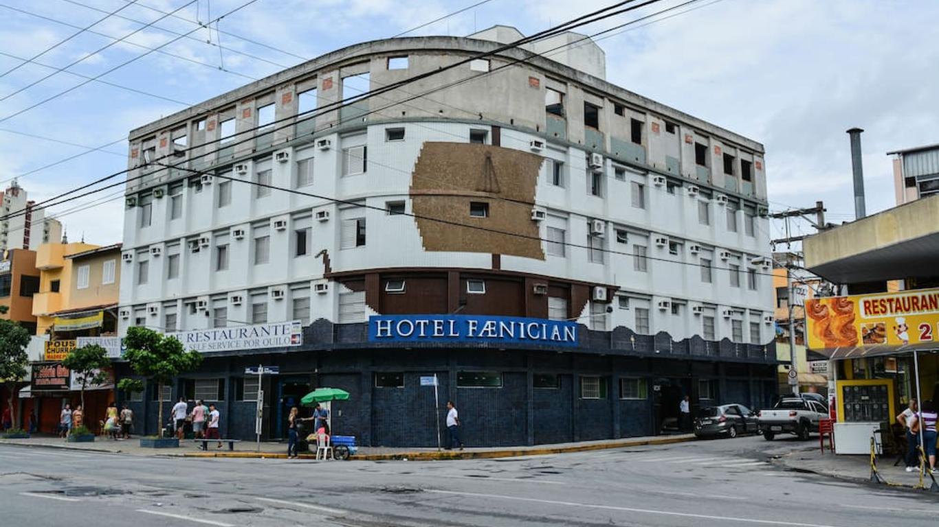 菲尼基酒店