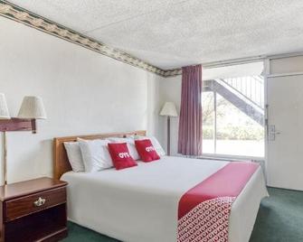 Hotel Walterboro Southwest - 沃尔特伯勒 - 睡房