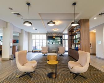 休斯顿能源走廊埃尔德里奇假日酒店 - IHG 旗下酒店 - 休斯顿 - 休息厅