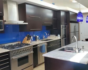 Cozy Sf Home 4 Bedroom 2 Bath - 旧金山 - 厨房