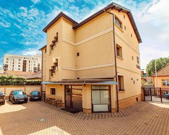 4 红衣主教酒店 - 布拉索夫 - 建筑