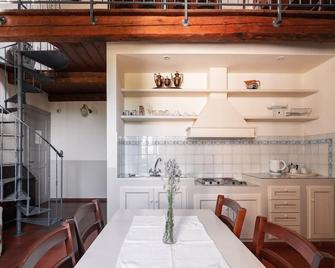 Il Pignocco Country House - 佩萨罗 - 餐厅