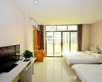 Chenhai Resort Hotel - 北海 - 睡房