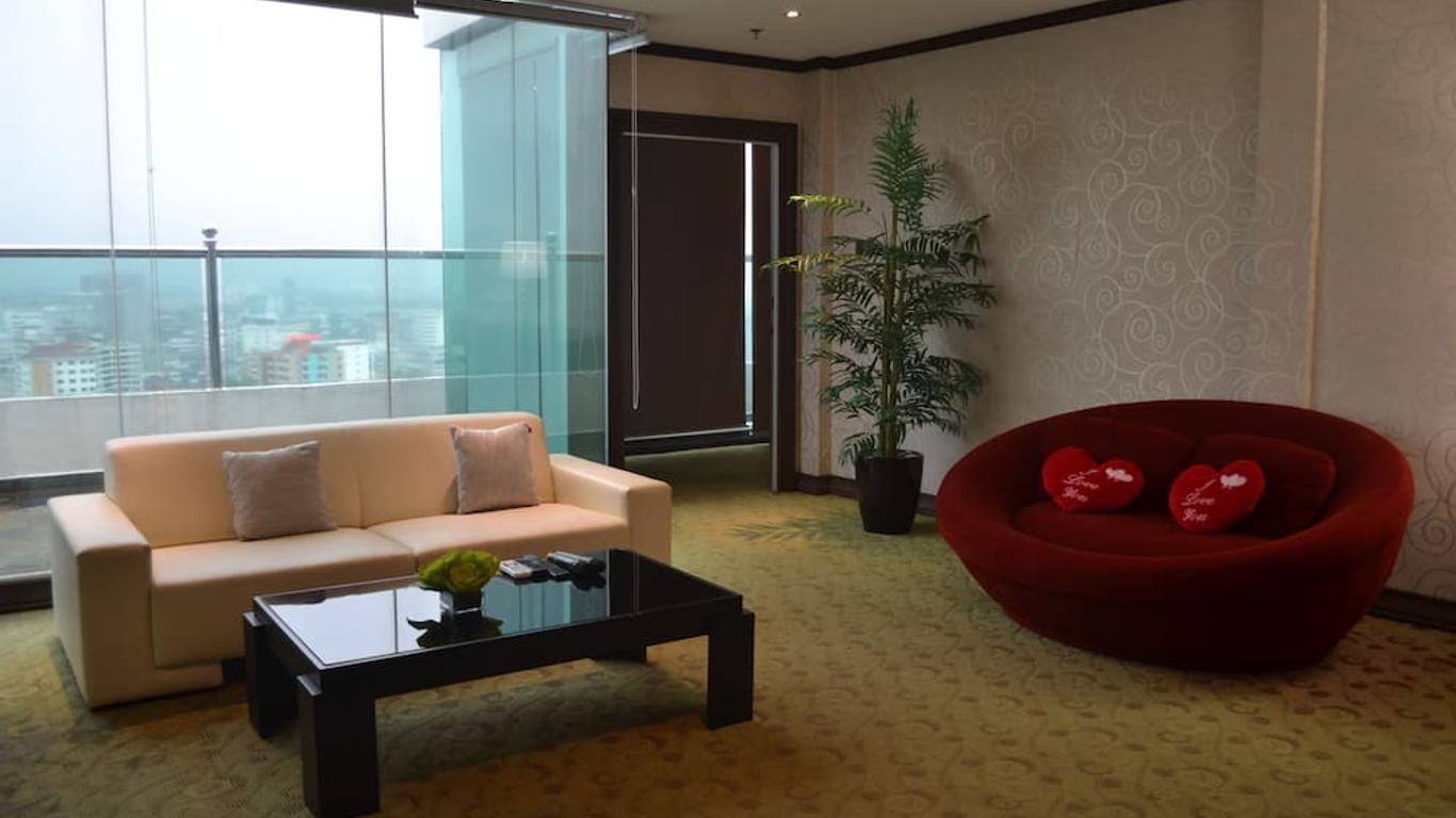 近打河畔酒店与公寓