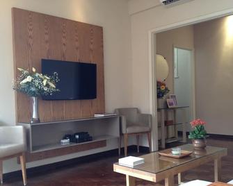 Tradition And Refinement Combined With Comfort And Modernity - 里约热内卢 - 客厅
