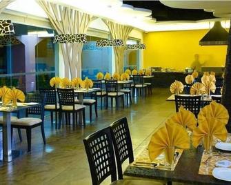 万德拉度假村 - 班加罗尔 - 餐馆