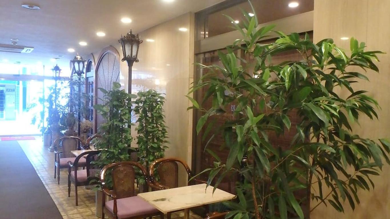 上野森达加斯酒店