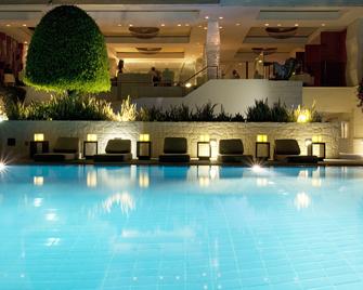 Londa Hotel - 利马索尔 - 游泳池