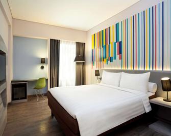 Ibis Styles Jakarta Mangga Dua Square（2014 年 7 月开幕） - 雅加达 - 睡房