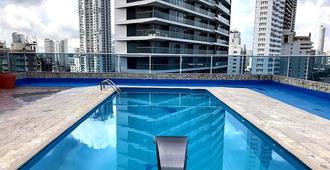太阳海岸酒店 - 卡塔赫纳 - 游泳池