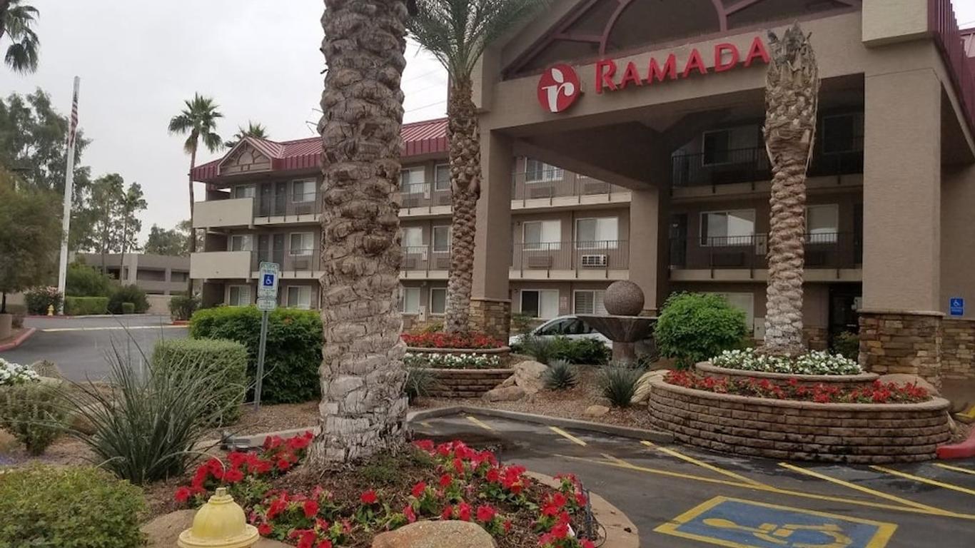 坦佩亚利桑那米尔斯购物中心温德姆华美达酒店